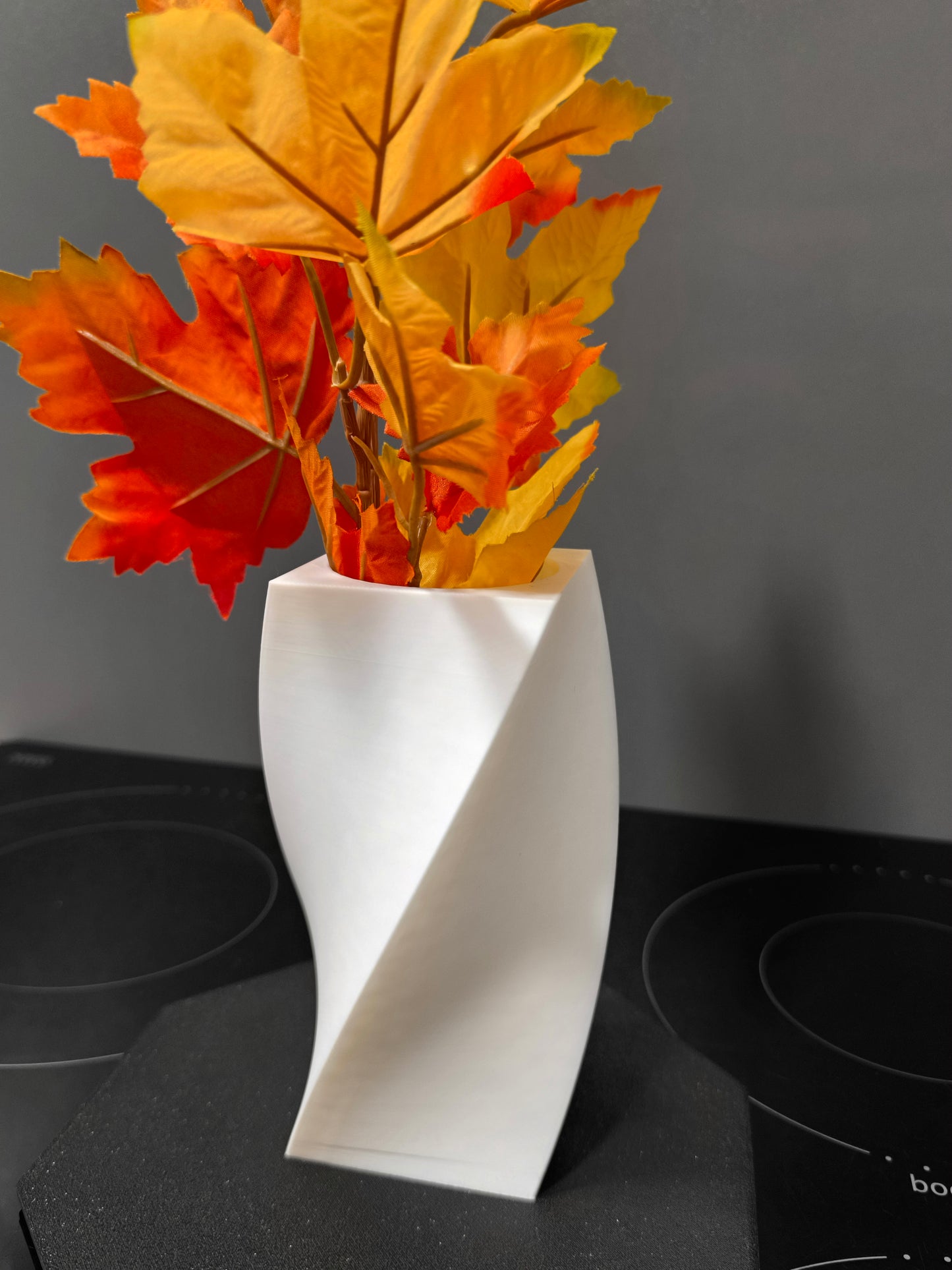 Modern Csavart Váza