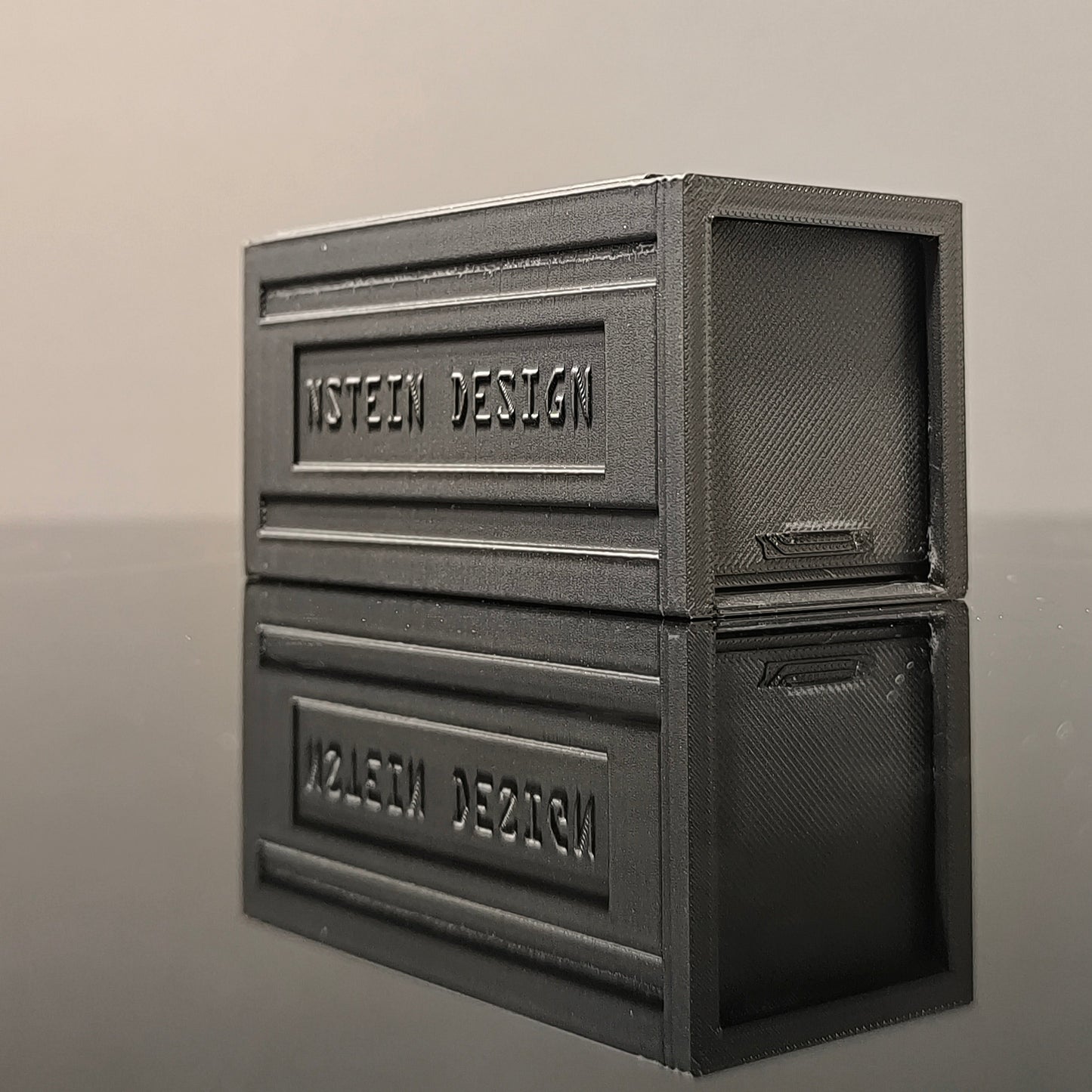 Kisautó garázs 1.0 - Hot Wheels, Majorette, Matchbox kompatibilis (felfelé nyíló)