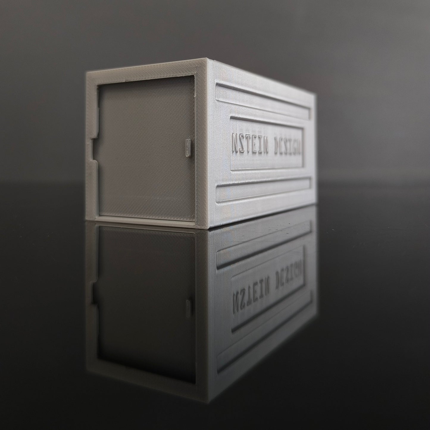 Kisautó garázs 1.1 - Hot Wheels, Majorette, Matchbox kompatibilis (Oldalra nyíló)