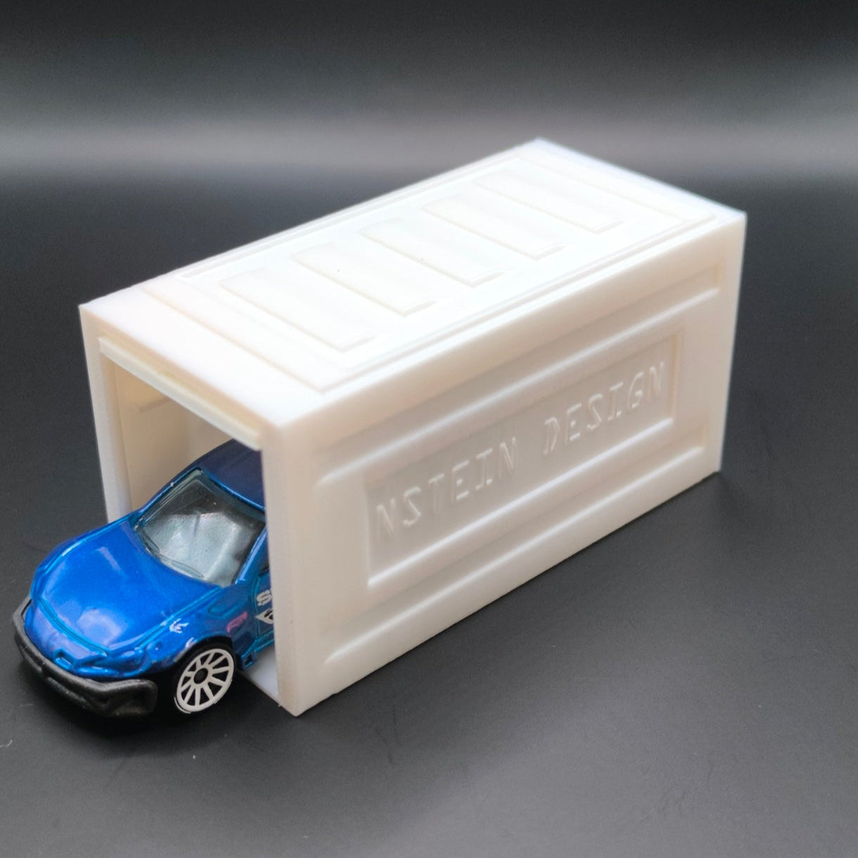 Kisautó garázs 2.0 - Hot Wheels, Majorette, Matchbox kompatibilis (Befelé nyíló)